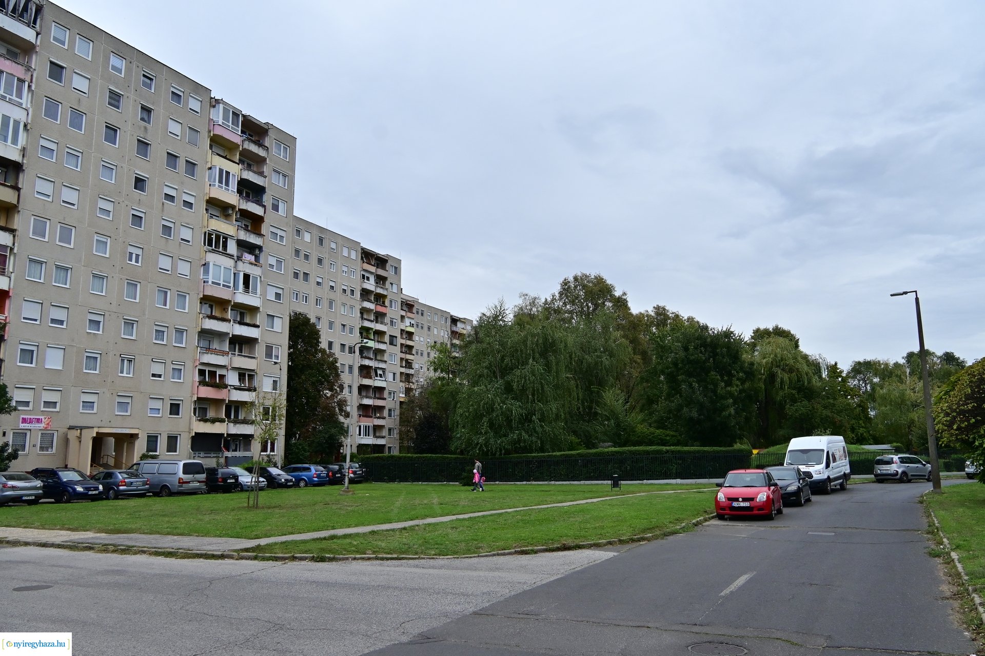 Új parkoló kialakítása Örökösföldön