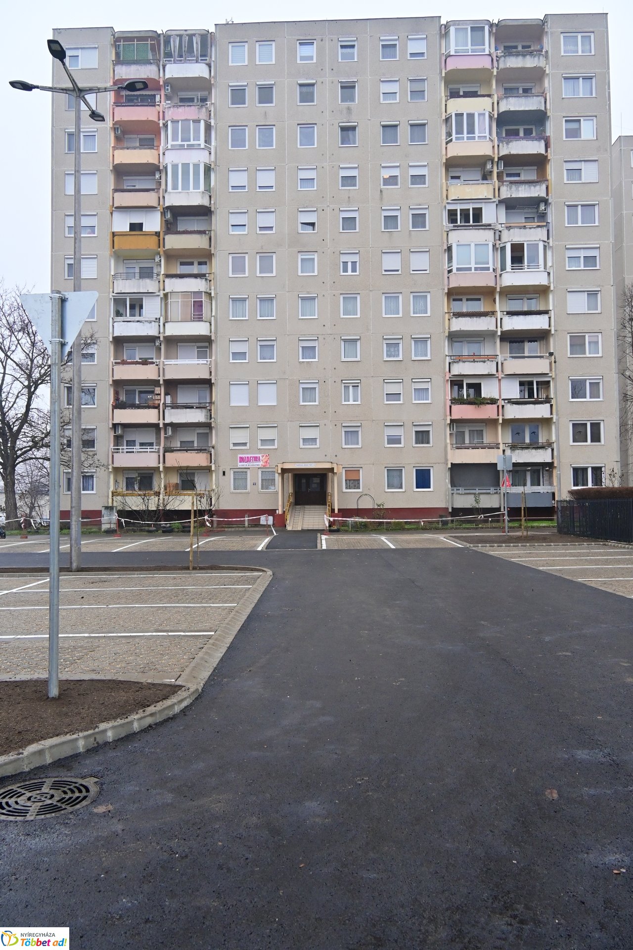 Új parkolóhelyek a Fazekas János téren - 2024