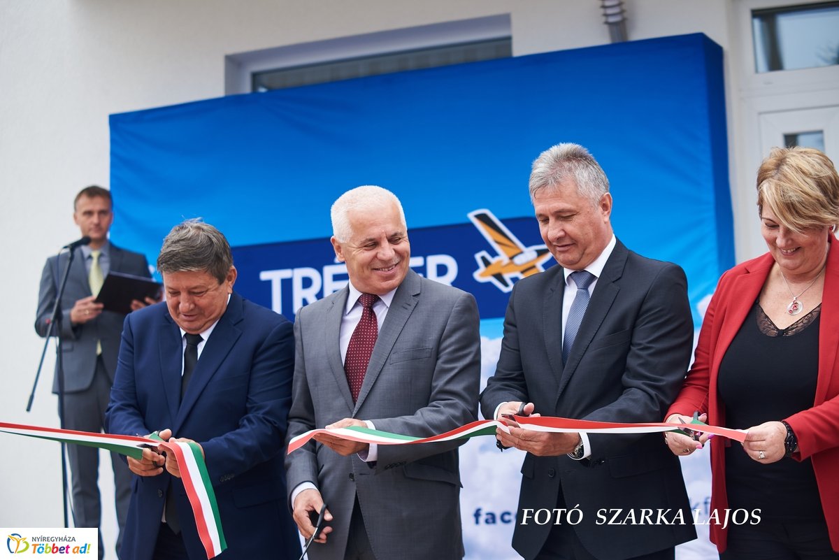 Új reptéri oktatóközpont Nyíregyházán