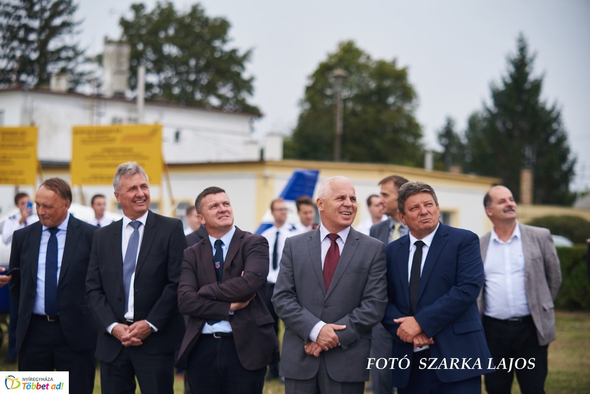 Új reptéri oktatóközpont Nyíregyházán