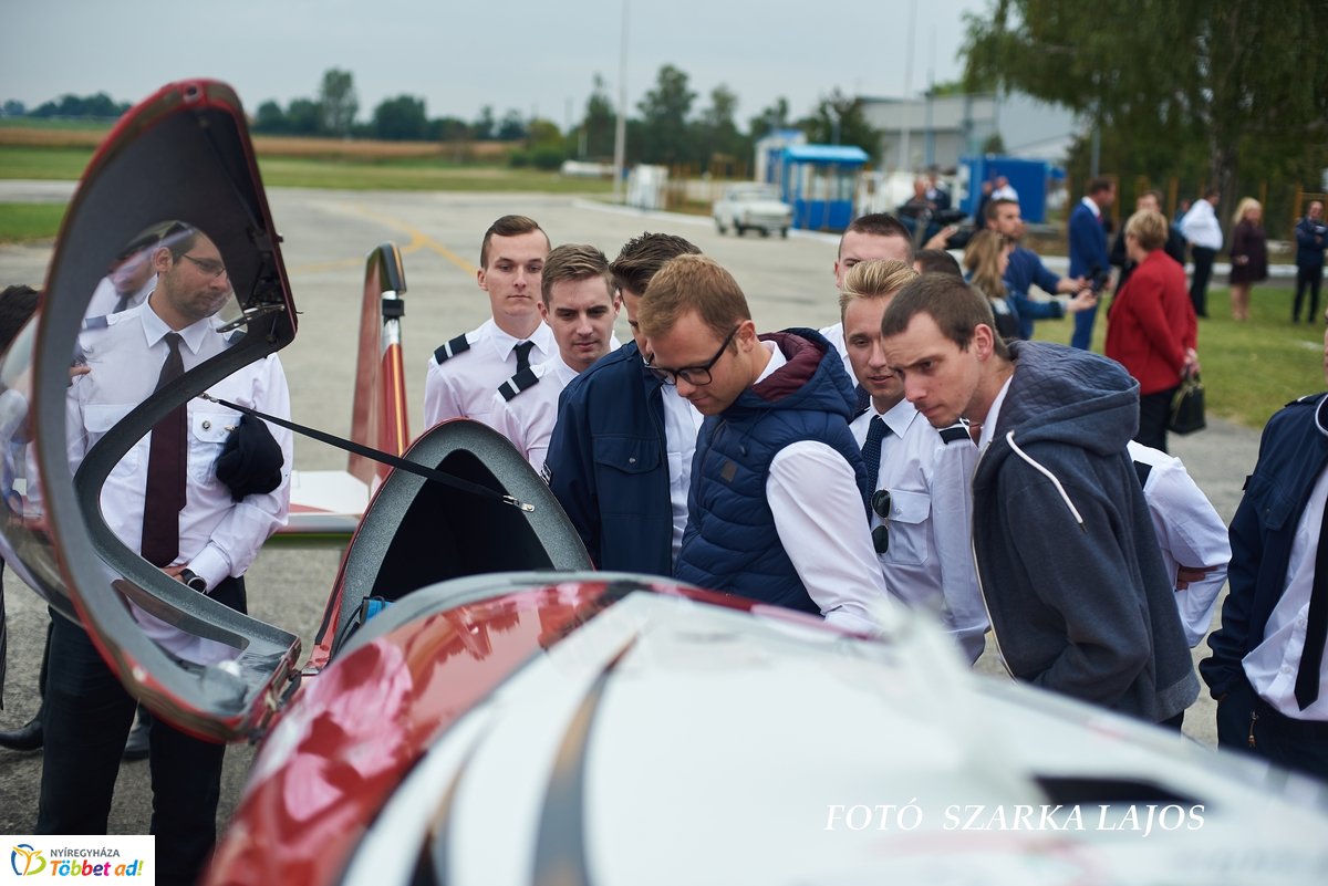 Új reptéri oktatóközpont Nyíregyházán