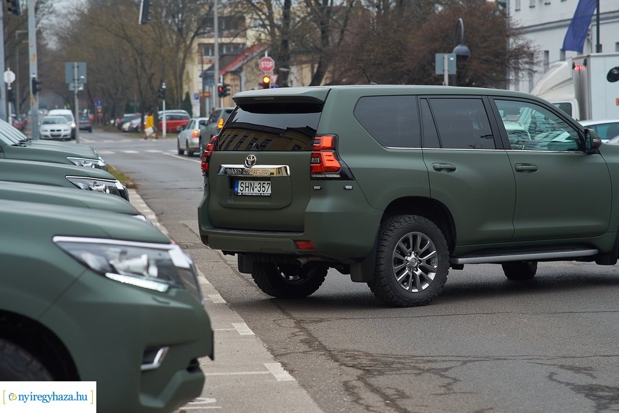 Új szolgálati autók a rendőrségen