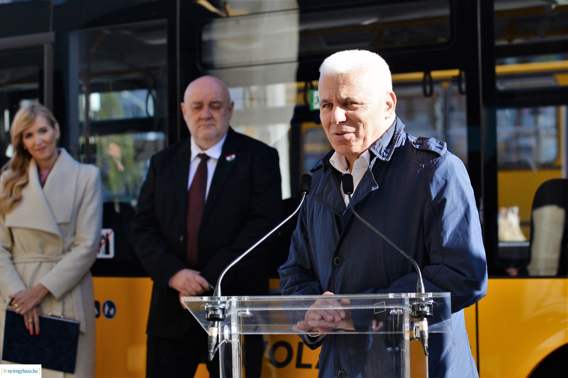 Új távolsági buszokat mutattak ma be Nyíregyházán