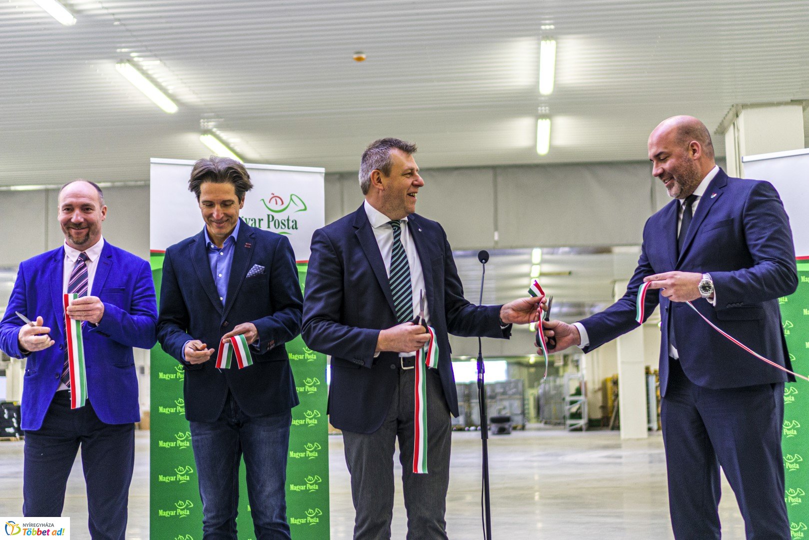 Új telephelyet adott át a Magyar Posta Zrt.