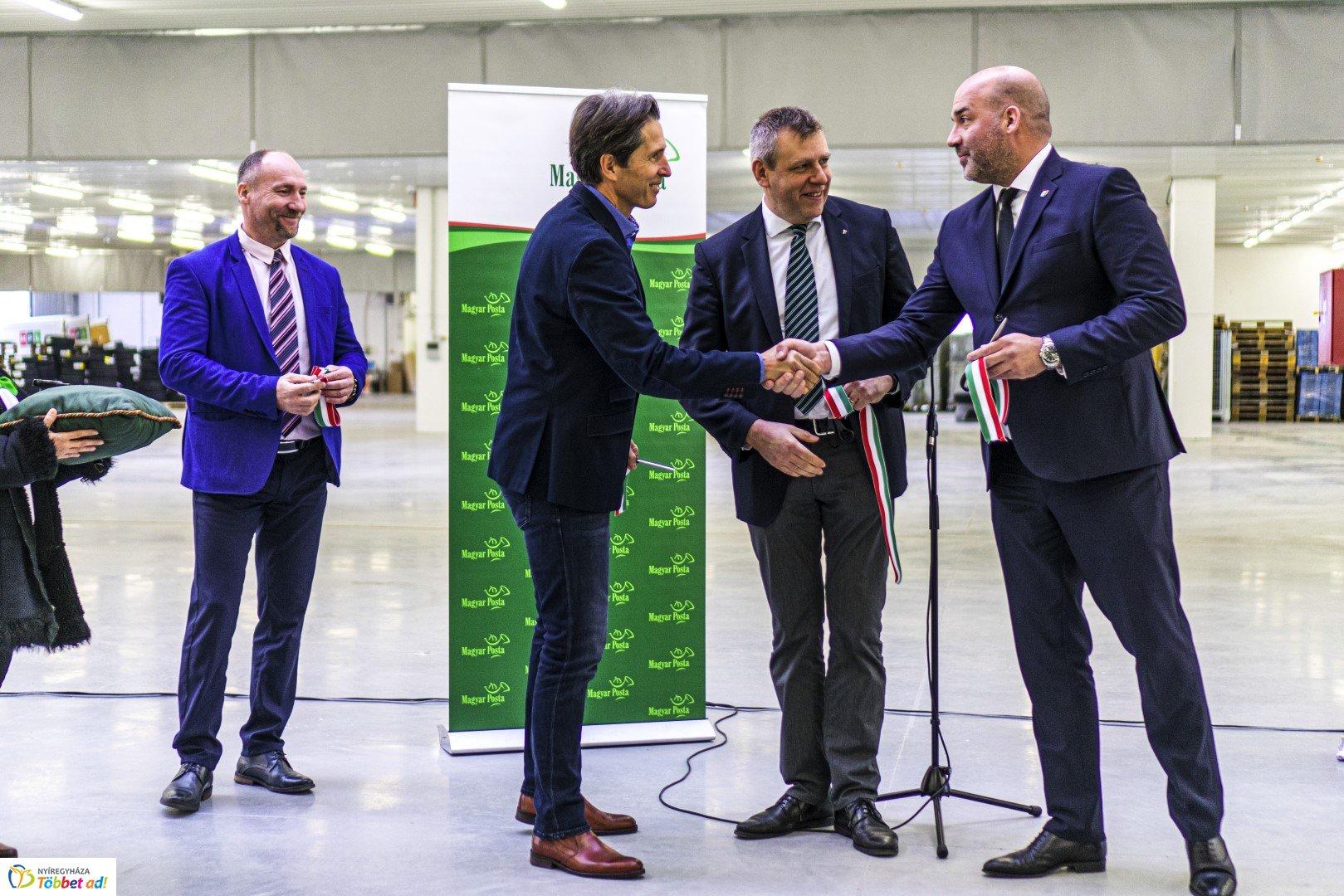 Új telephelyet adott át a Magyar Posta Zrt.