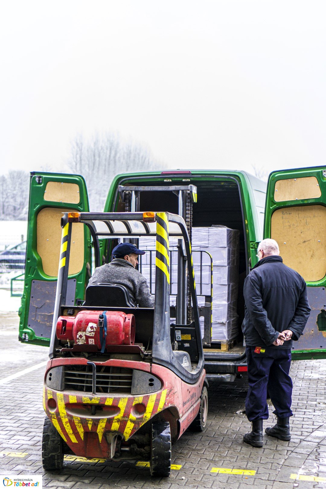 Új telephelyet adott át a Magyar Posta Zrt.