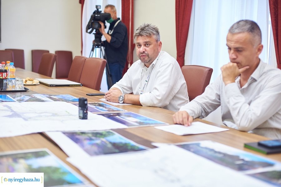 Új turisztikai attrakció Sóstógyógyfürdőn sajtótájékoztató