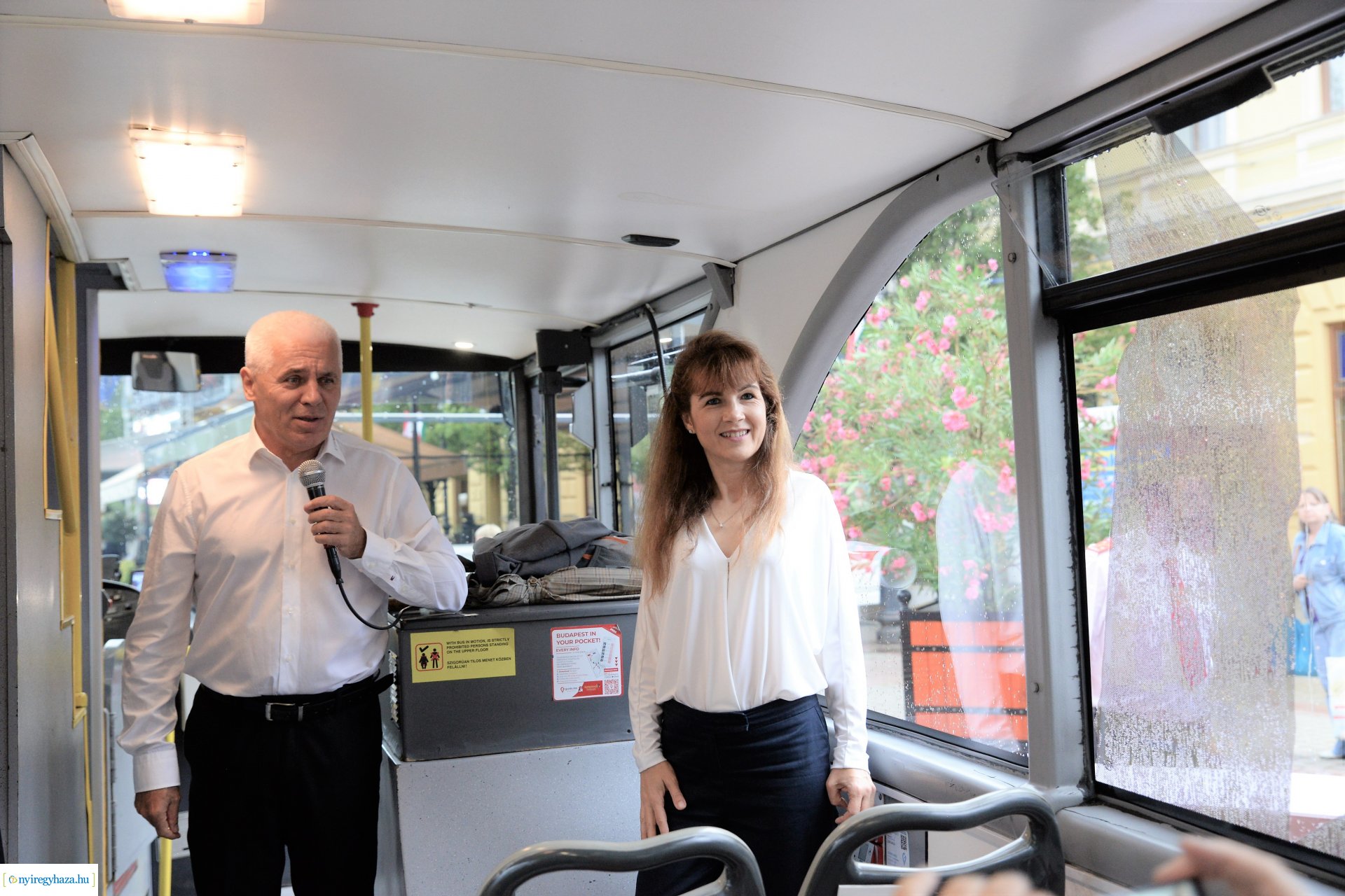 Új városnéző busz Nyíregyházán