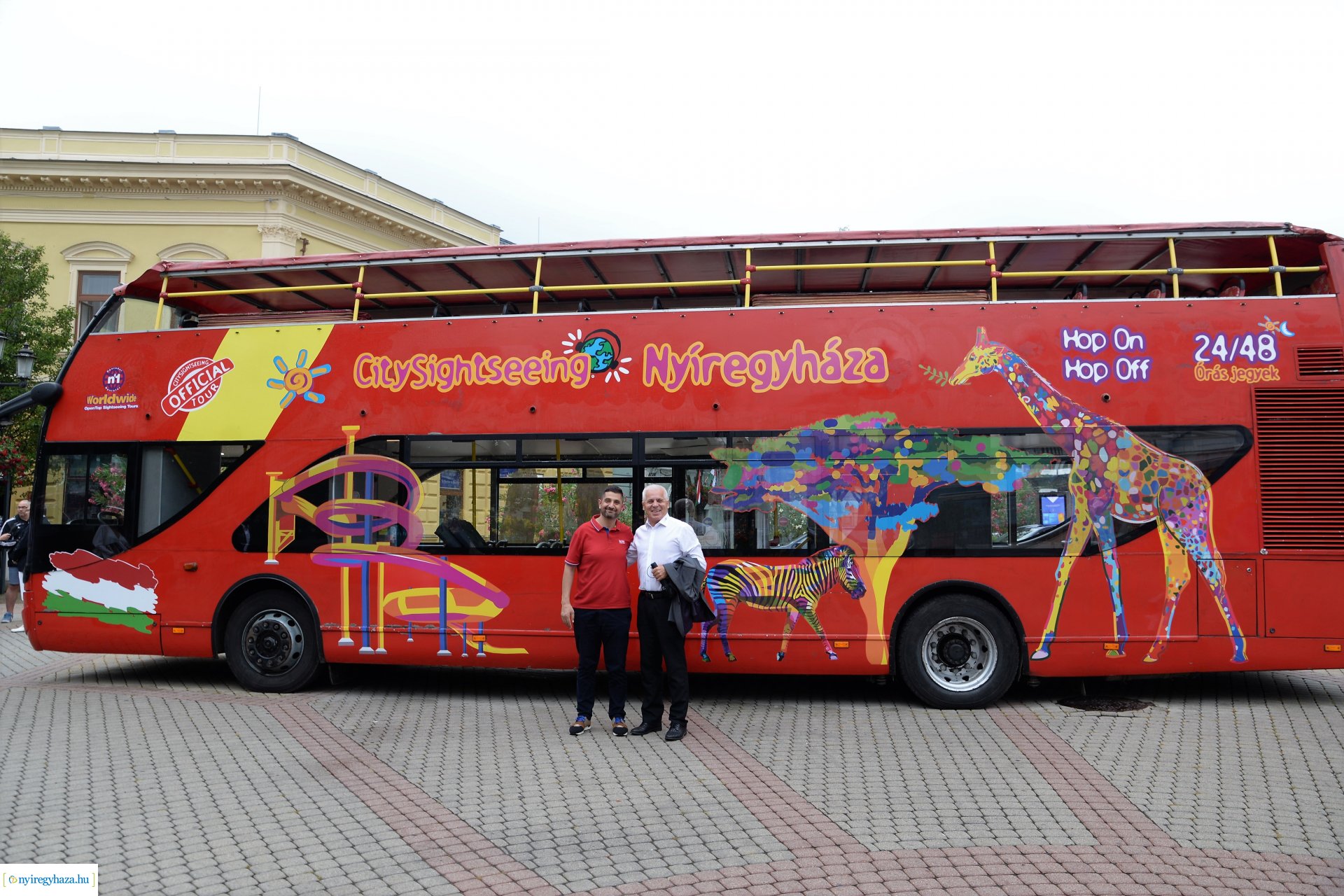 Új városnéző busz Nyíregyházán