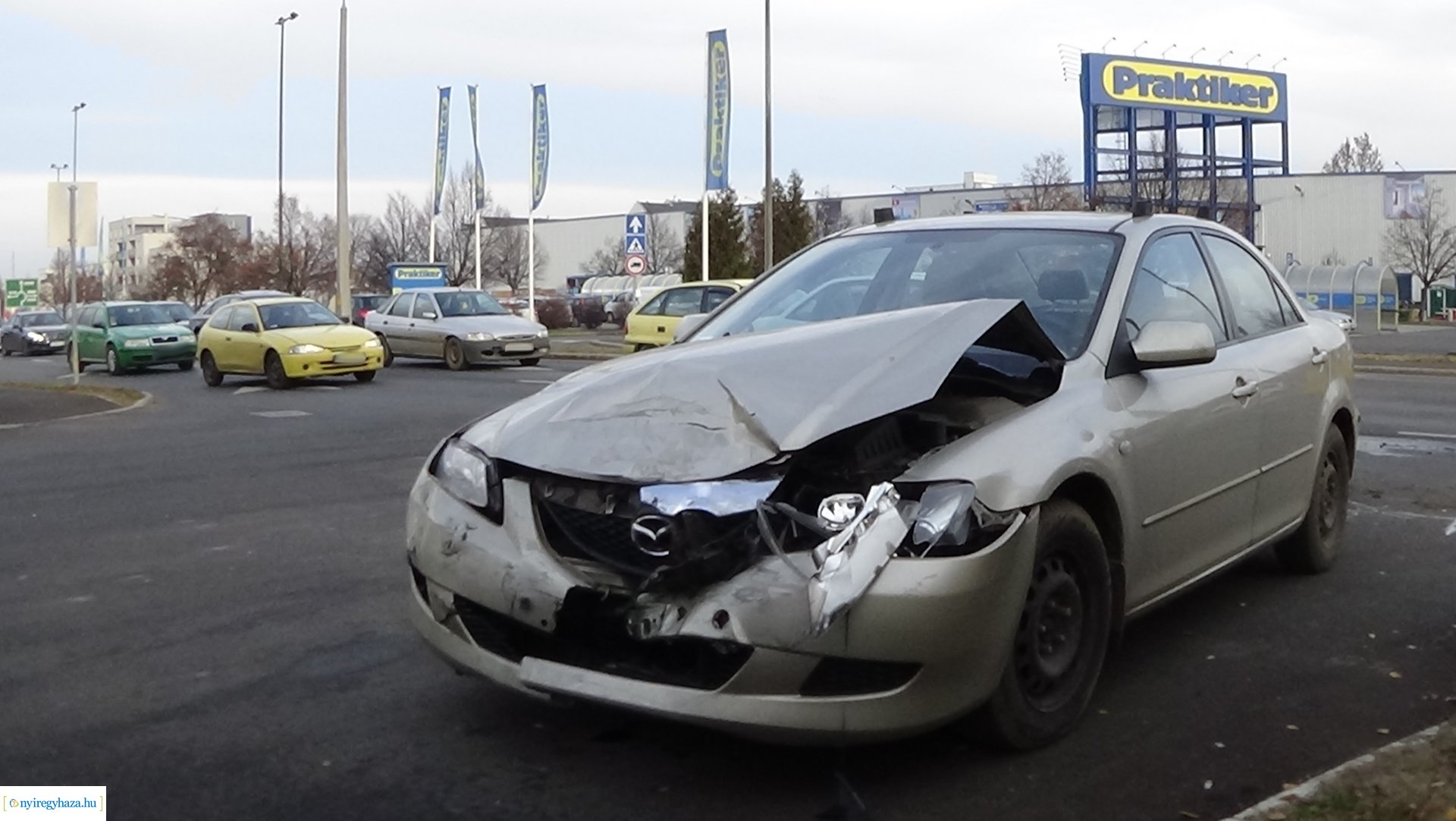 Újabb baleset a Törzs utcán