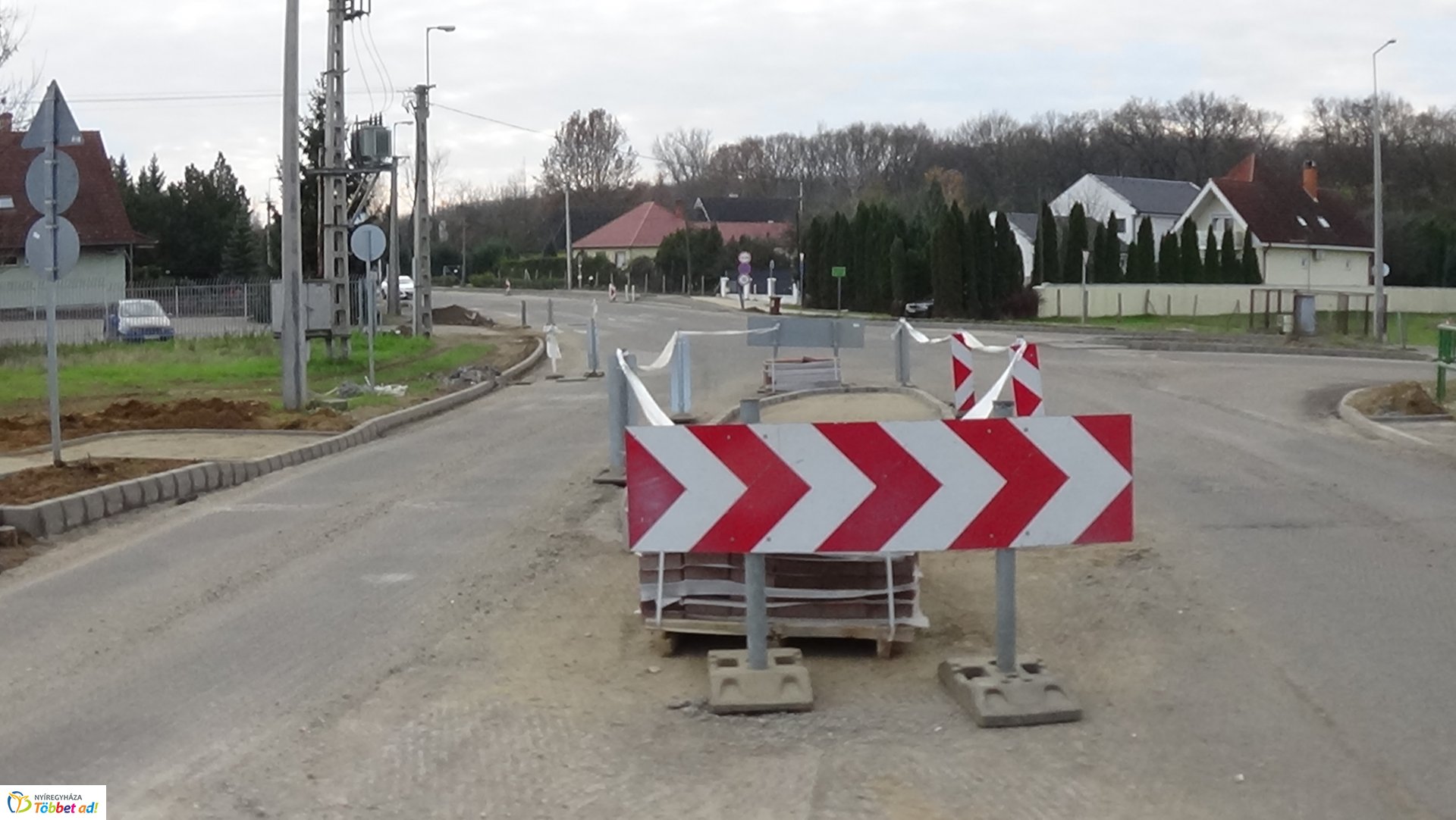 Újabb forgalomkorlátozásra számíthatnak a Korányi Frigyes utcán