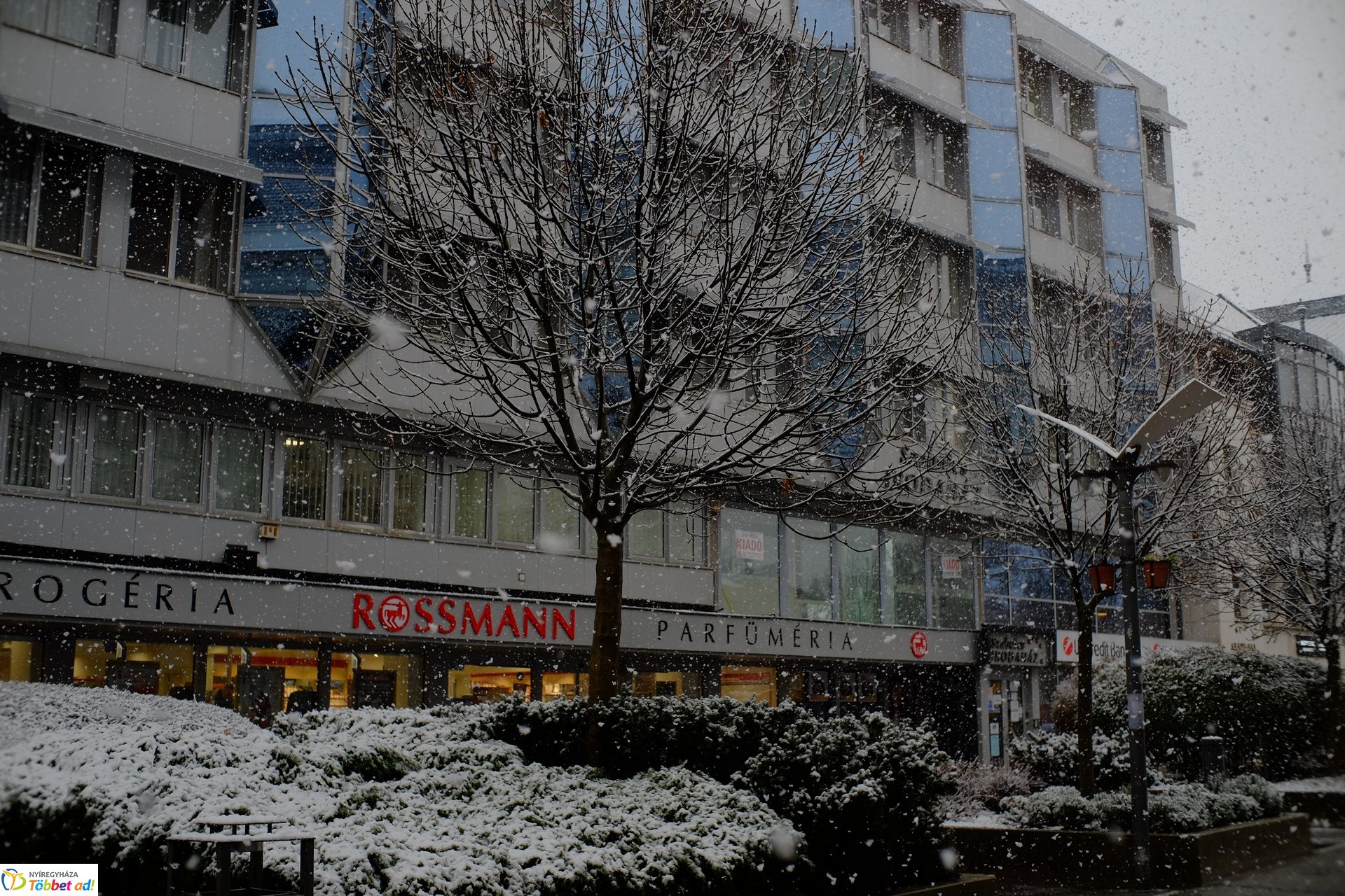 Micsoda havazás! Így nézett ki a város az év első hózápora után