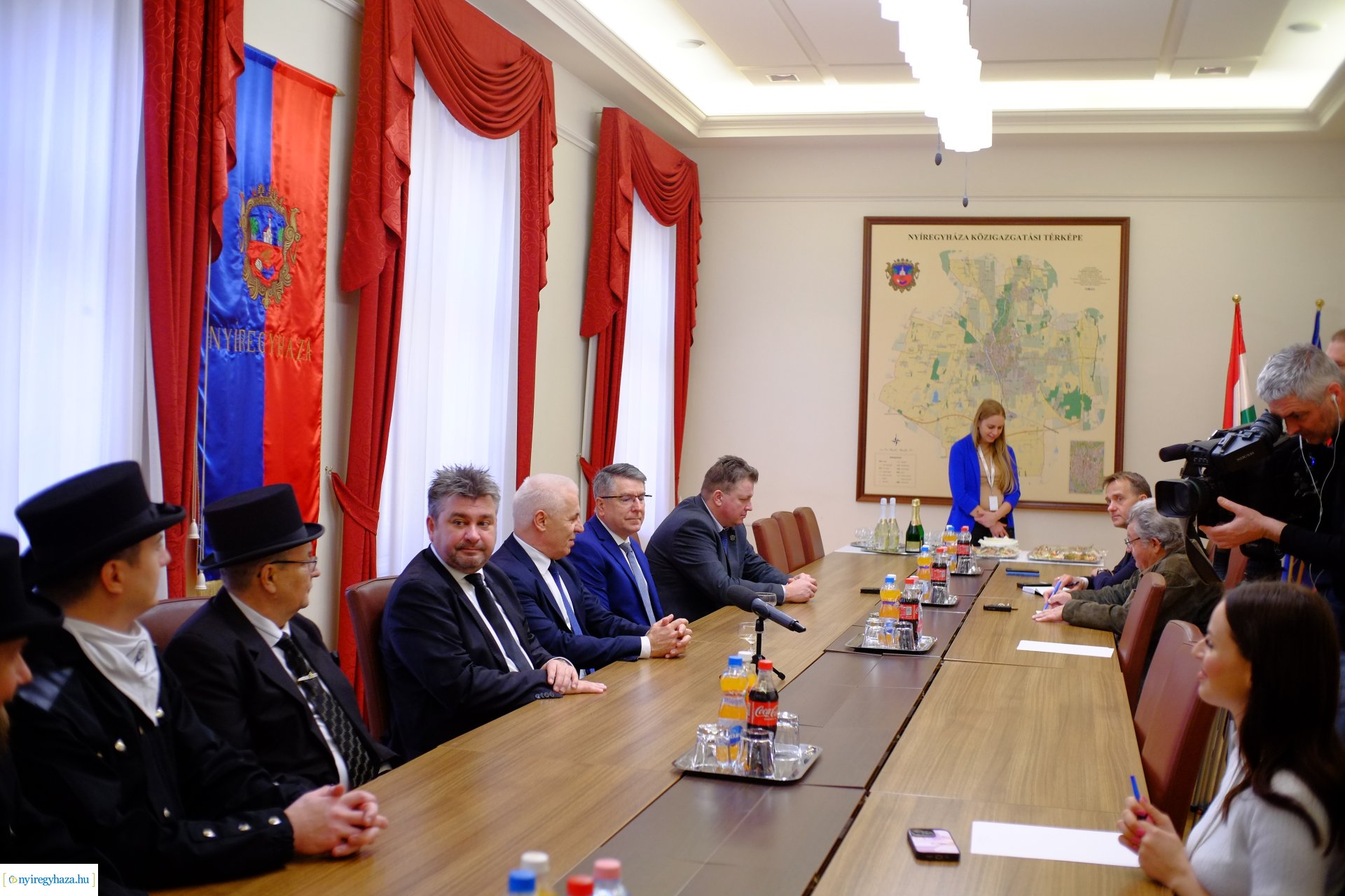 Újévi jókívánságok - 2024