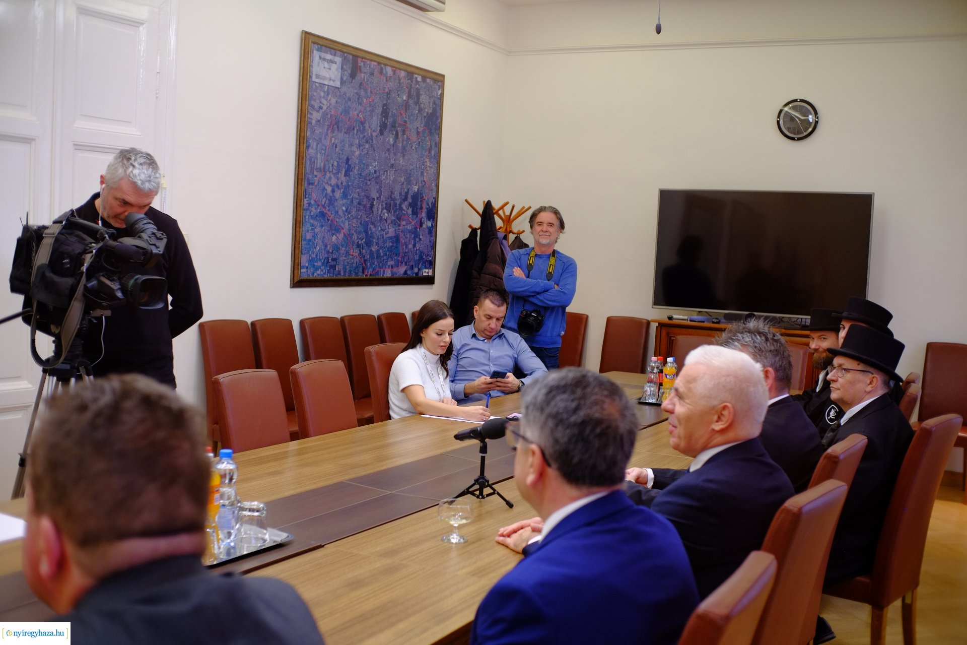 Újévi jókívánságok - 2024