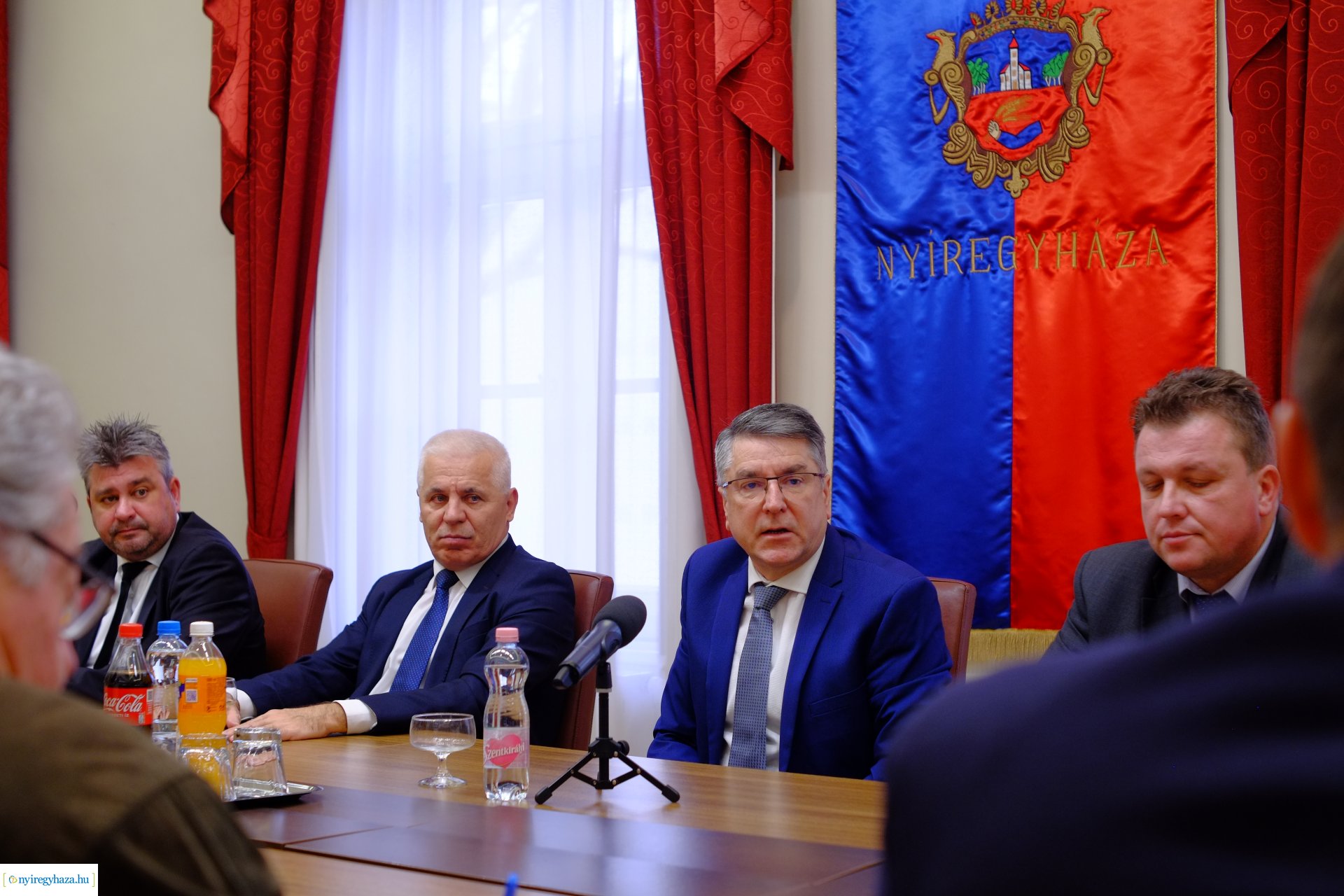 Újévi jókívánságok - 2024