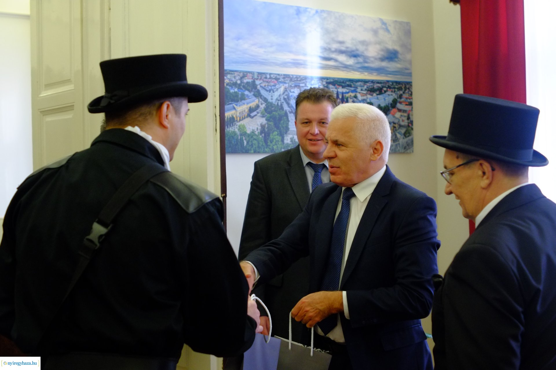 Újévi jókívánságok - 2024