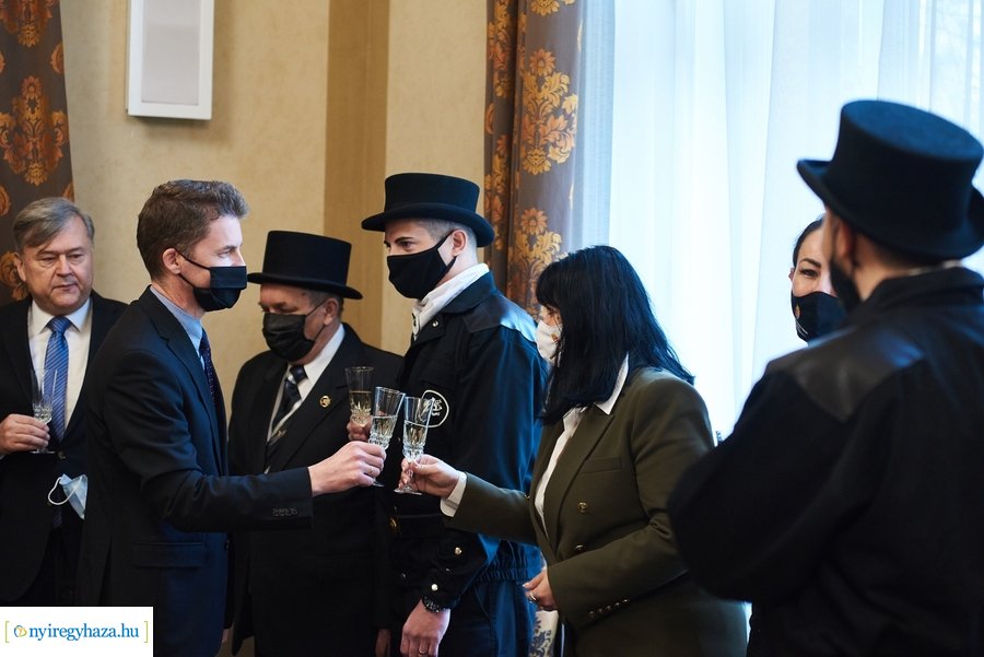 Újévi jókívánságok a Megyeházán 2022