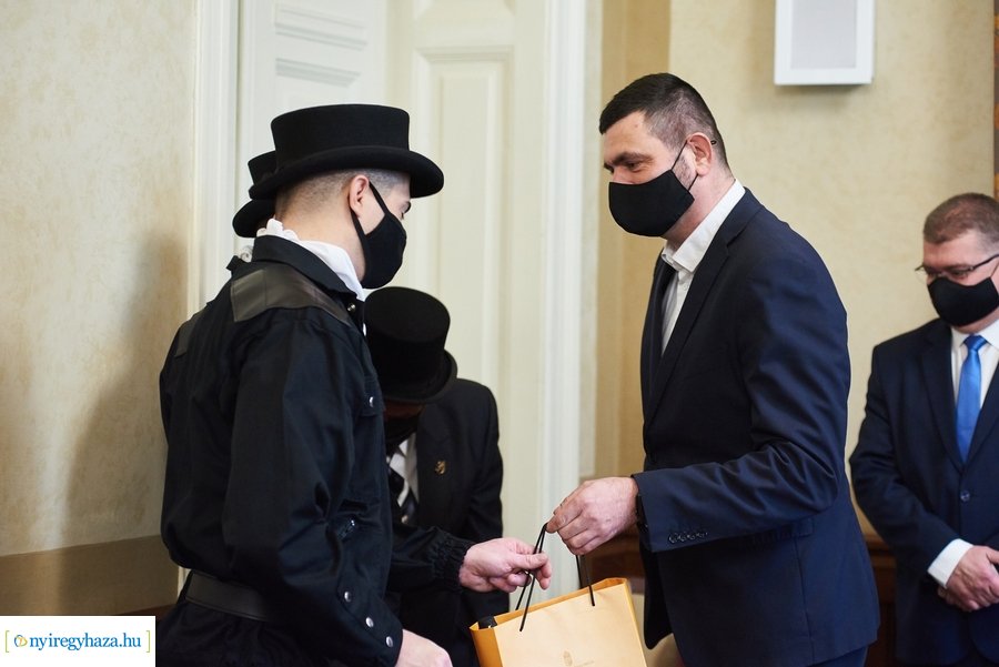 Újévi jókívánságok a Megyeházán 2022