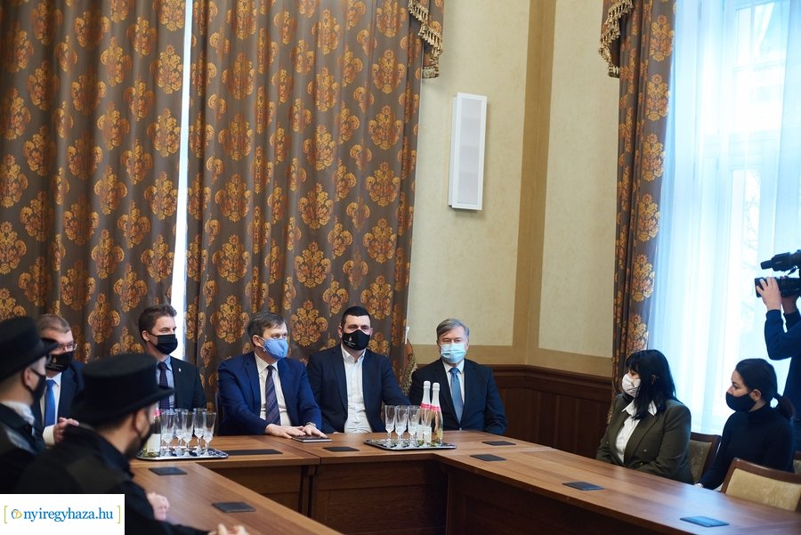 Újévi jókívánságok a Megyeházán 2022