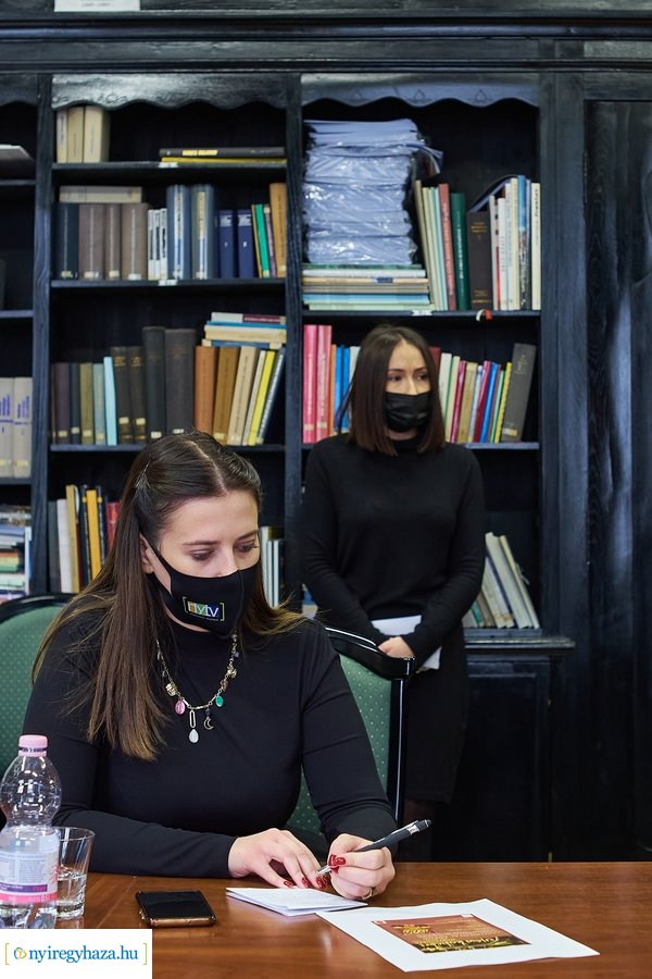 Újévi koncert beharangozó 20211227