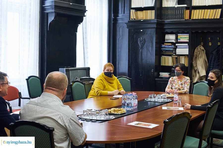 Újévi koncert beharangozó 20211227