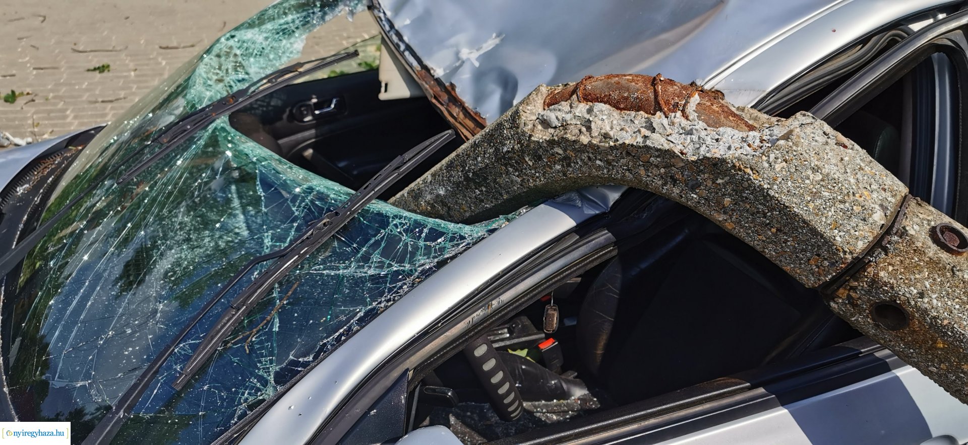 Újfehértói oszlop