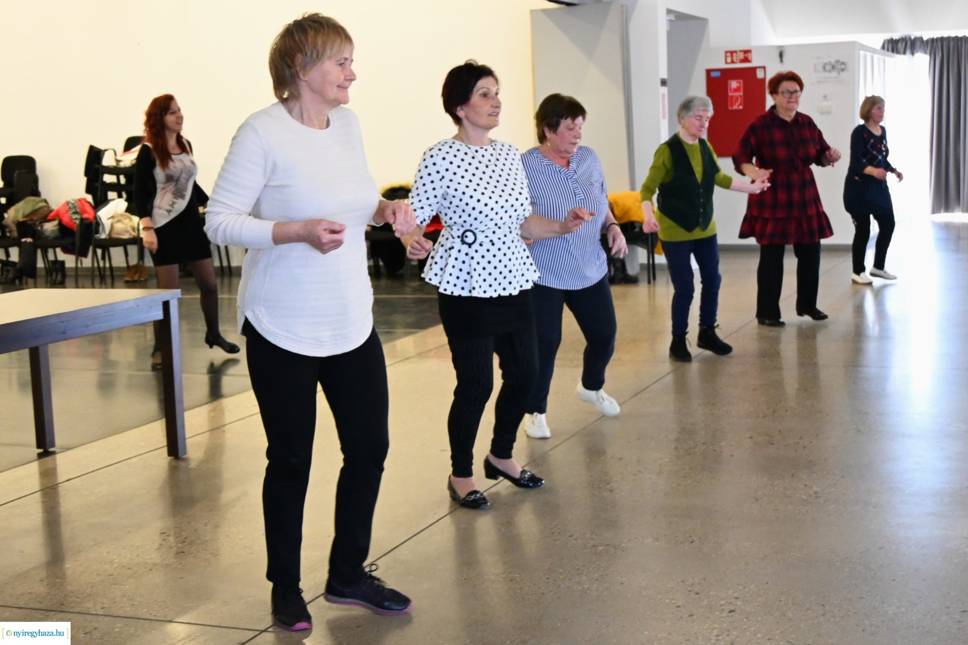 Újra Mozdulj Nyíregyháza! - Senior táncház a VMKK-ban