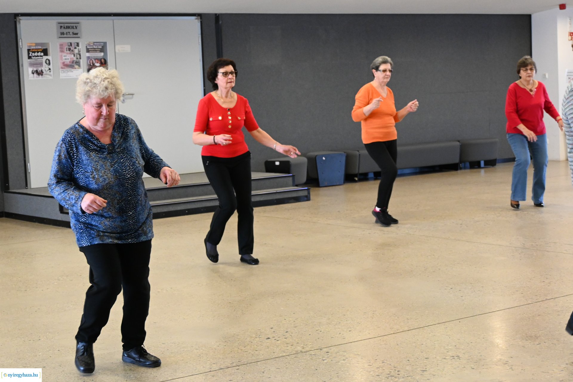 Újra Mozdulj Nyíregyháza! - Senior táncház a VMKK-ban