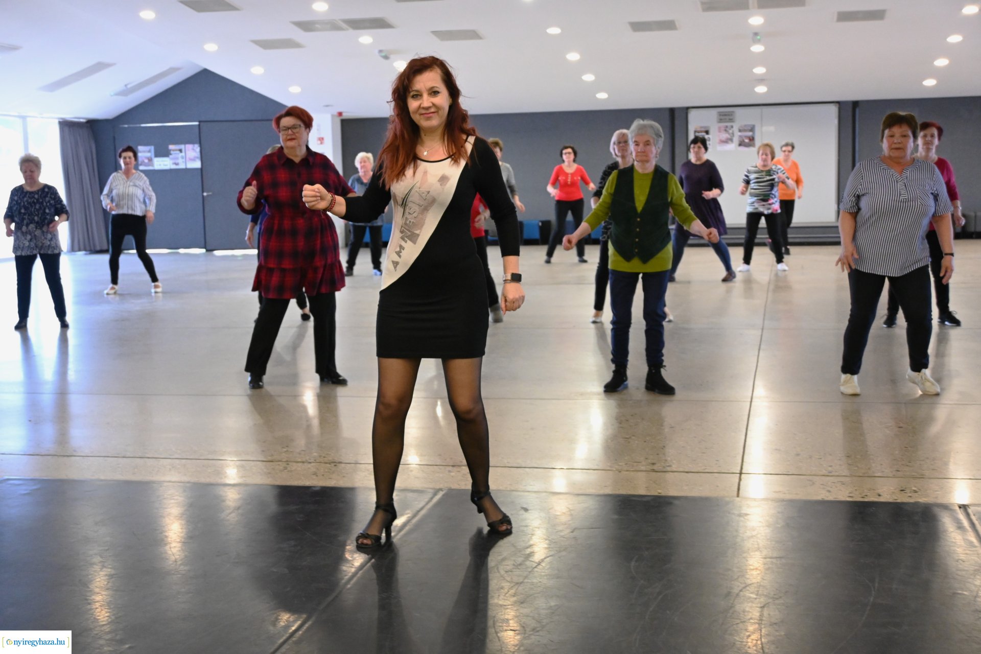 Újra Mozdulj Nyíregyháza! - Senior táncház a VMKK-ban