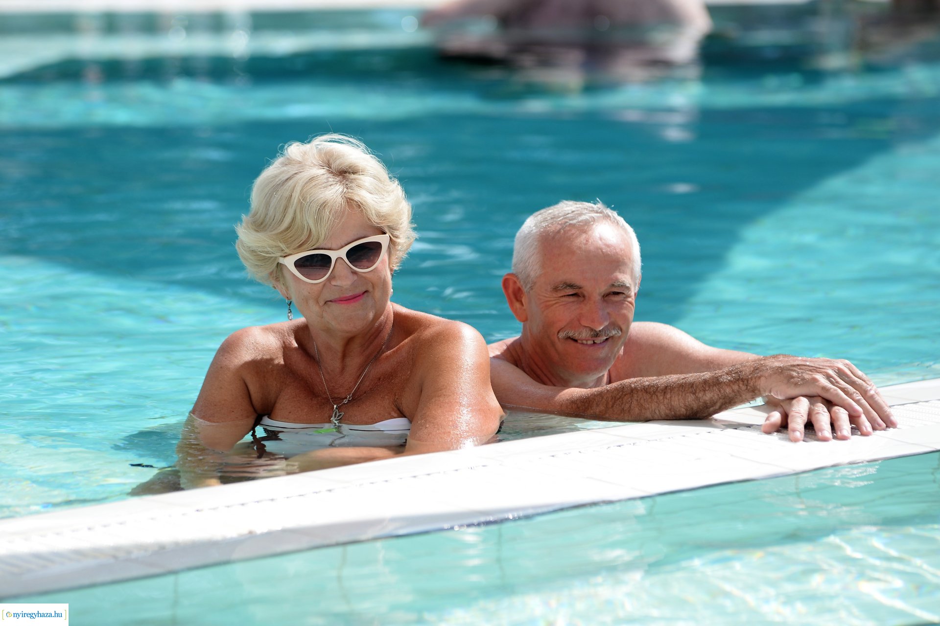 Újra nyitva a Júlia fürdő