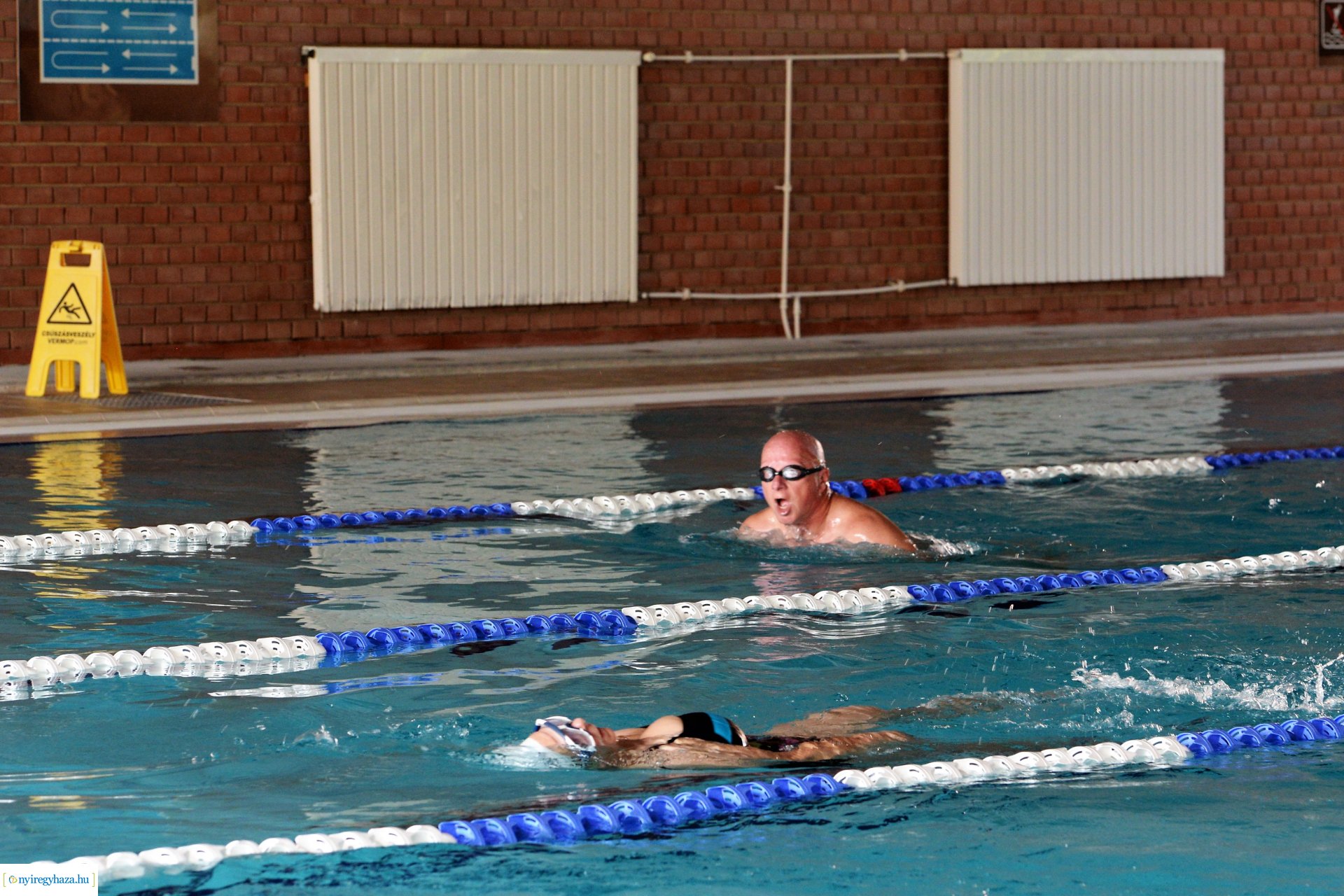 Újra nyitva a Júlia fürdő