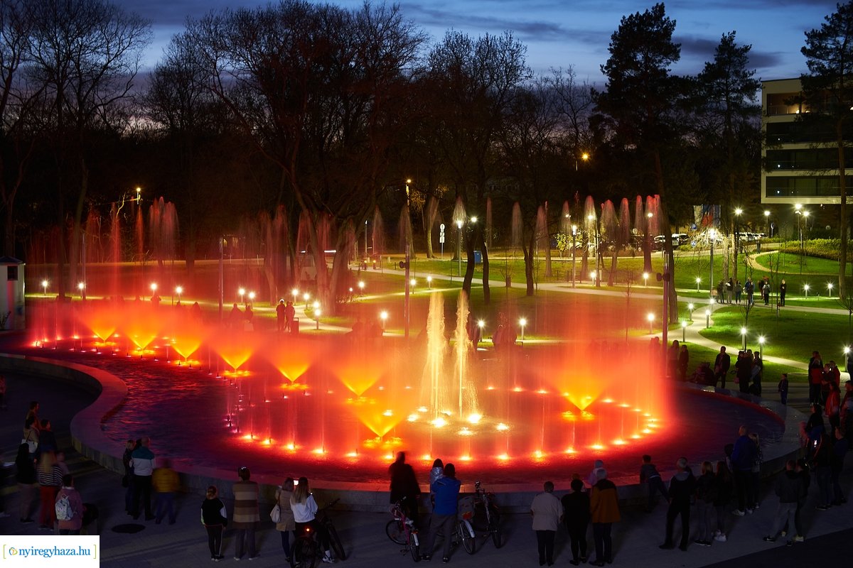 Újra üzemel a sóstói szökőkút 20220414