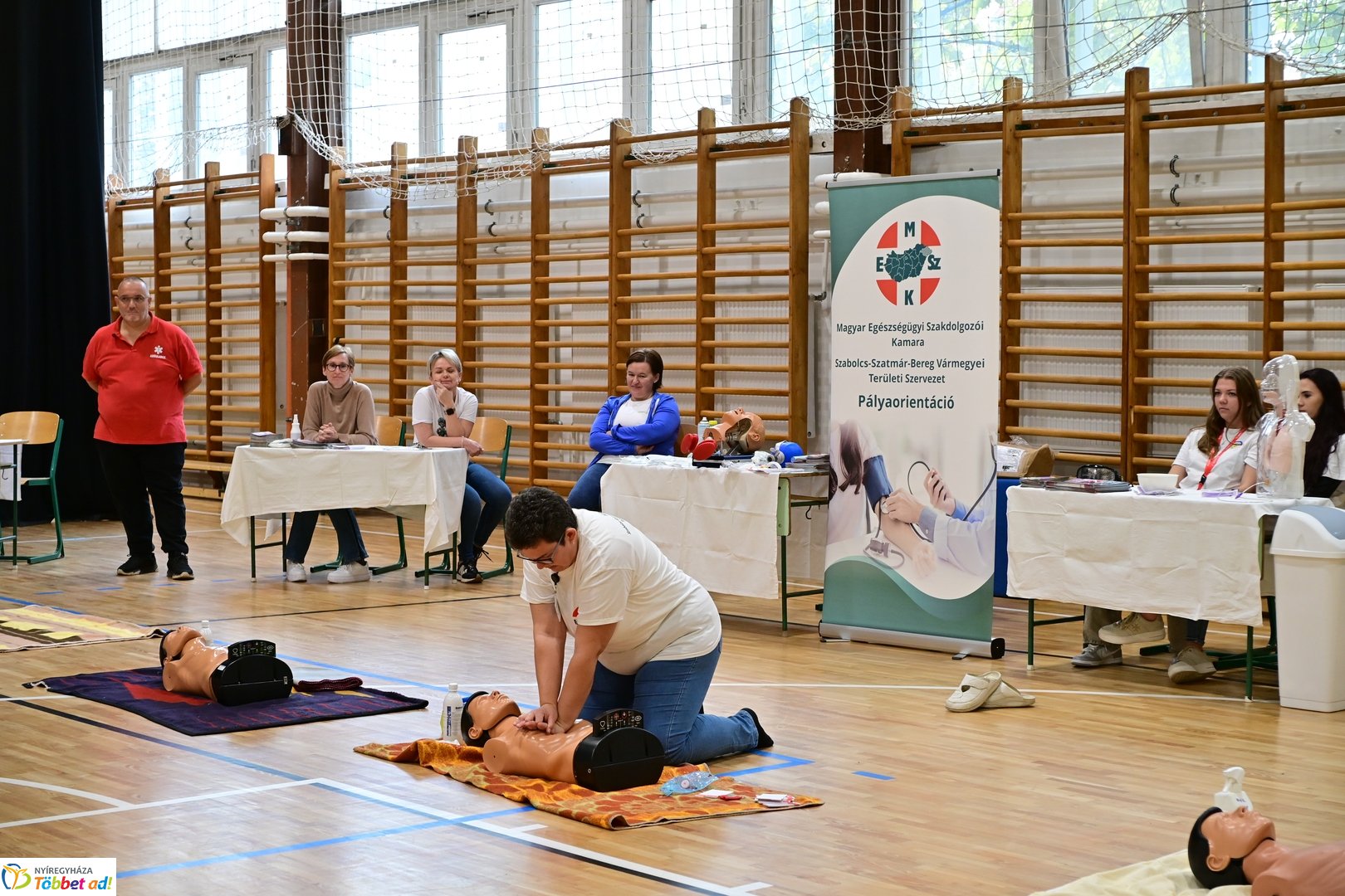 Újraélesztés napja a Vasvári gimnáziumban 2025