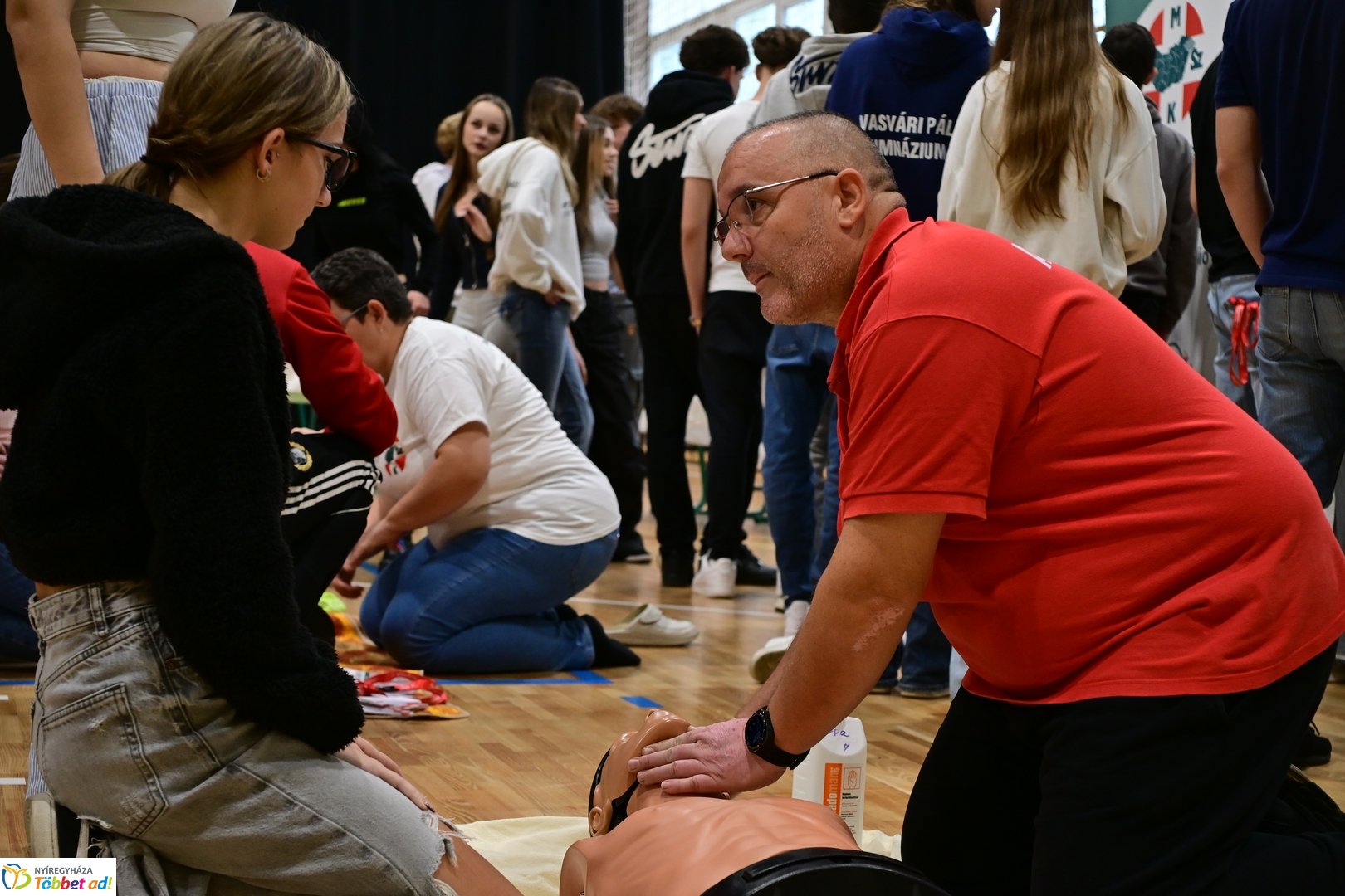 Újraélesztés napja a Vasvári gimnáziumban 2025