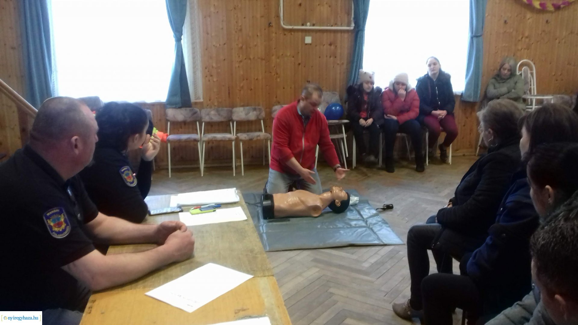 Újraélesztési gyakorlat Mandabokorban