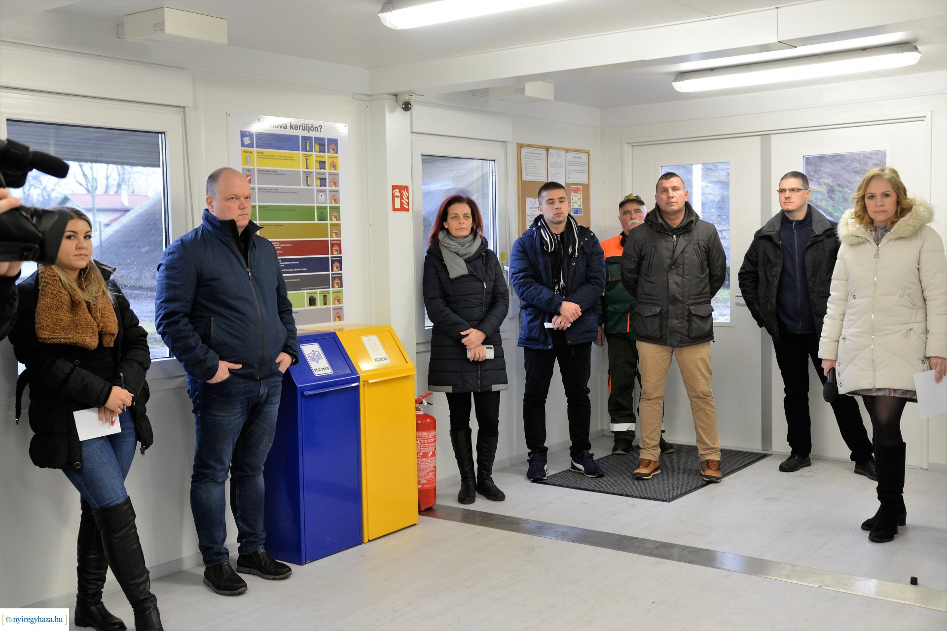 Újrahasználati és Tájékoztató Központ átadás