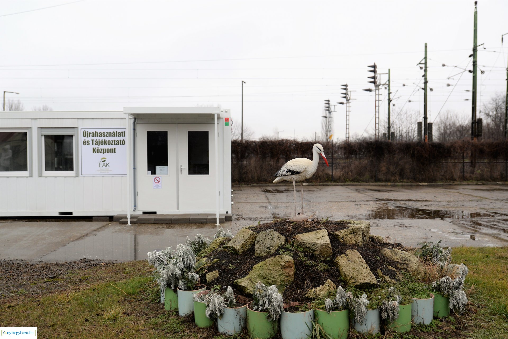 Újrahasználati és Tájékoztató Központ átadás