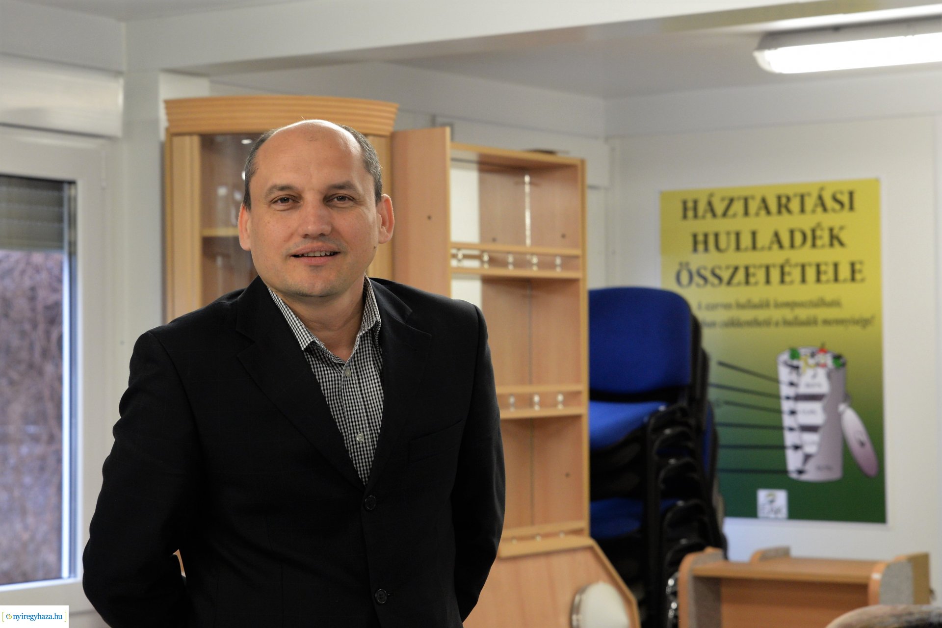 Újrahasználati és Tájékoztató Központ átadás