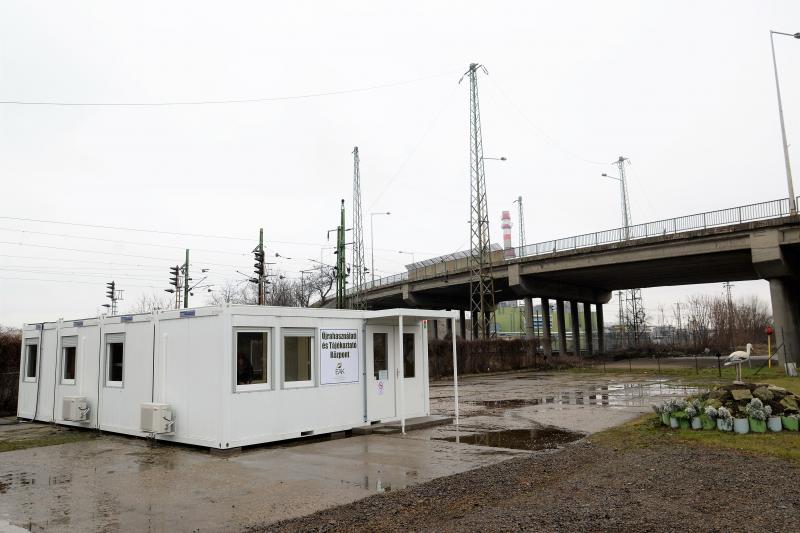 Újrahasználati és Tájékoztató Központ átadás