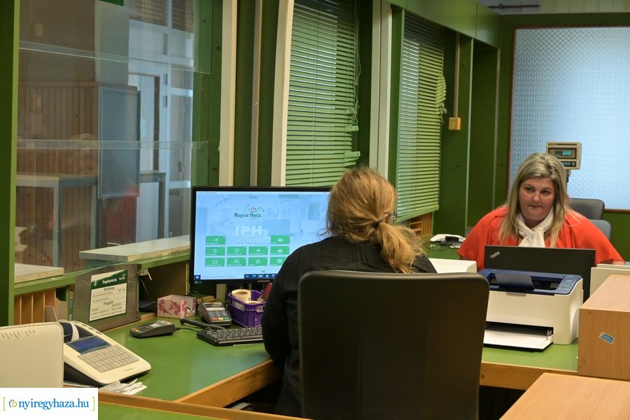 Újranyitott a Szent István utcai posta