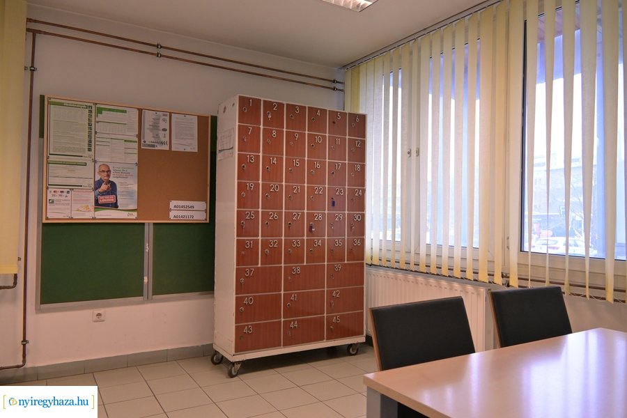 Újranyitott a Szent István utcai posta