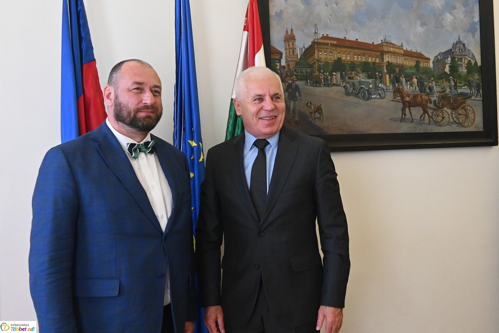 Ukrajna magyarországi nagykövete látogatott a Városházára