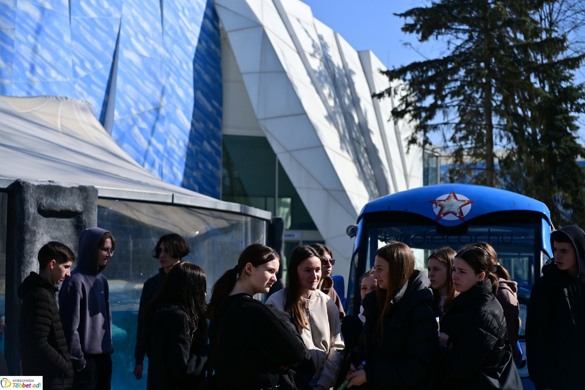 Ukrán gyerekek fogadása az állatparkban 2025 márciusában