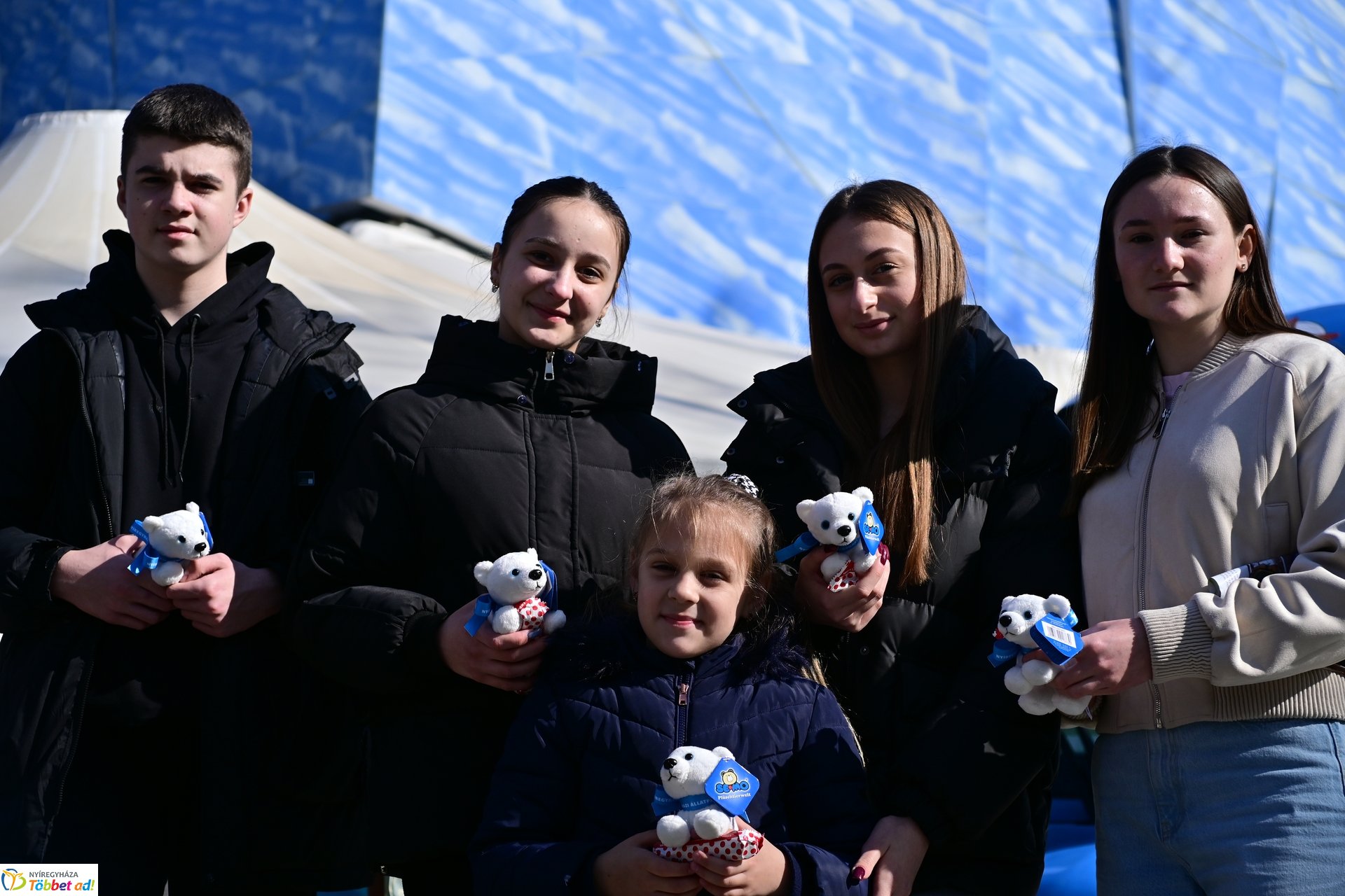 Ukrán gyerekek fogadása az állatparkban 2025 márciusában