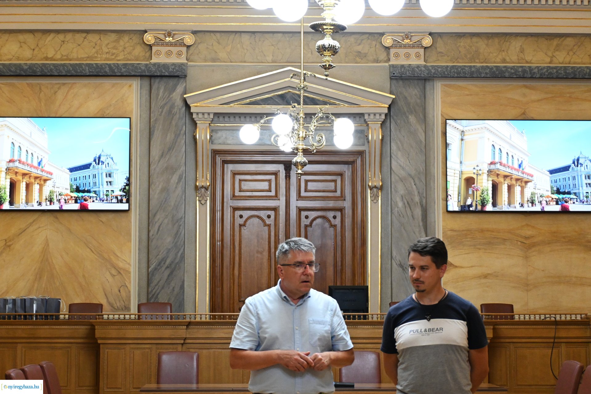 Ukrán gyerekek köszöntése a Városházán