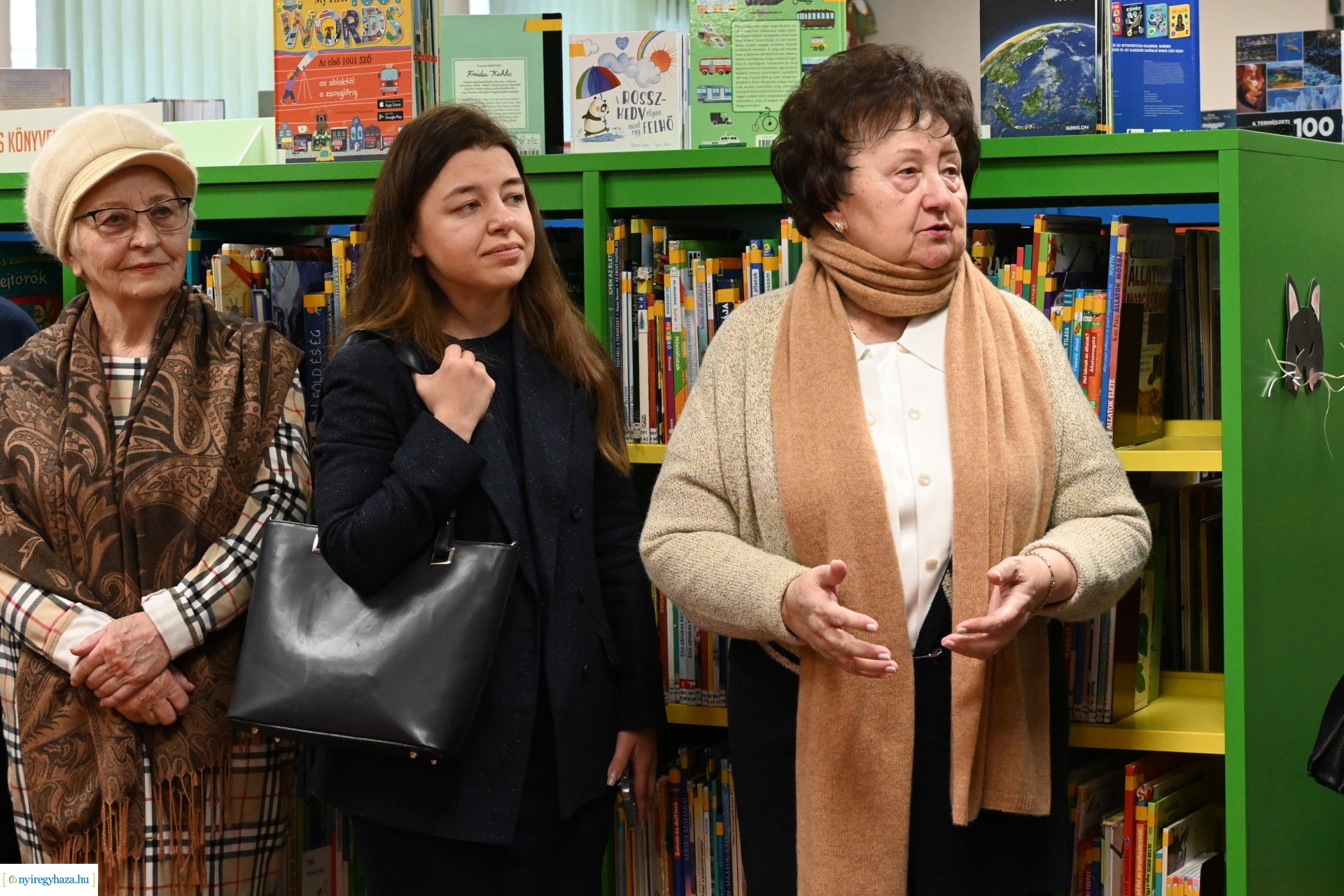 Ukrán gyermekkönyv sarkot  alakítottak ki a könyvtárban