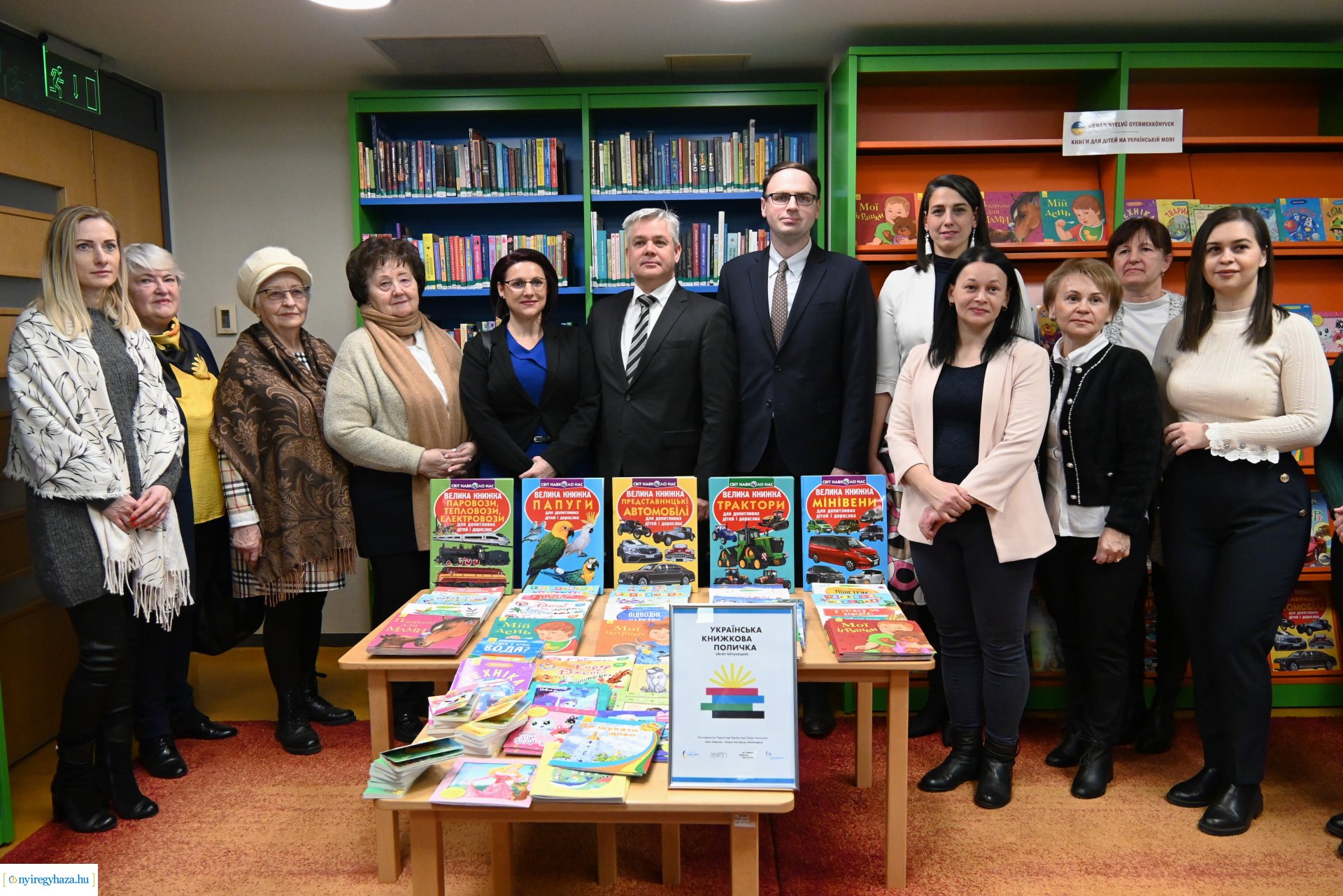 Ukrán gyermekkönyv sarkot  alakítottak ki a könyvtárban
