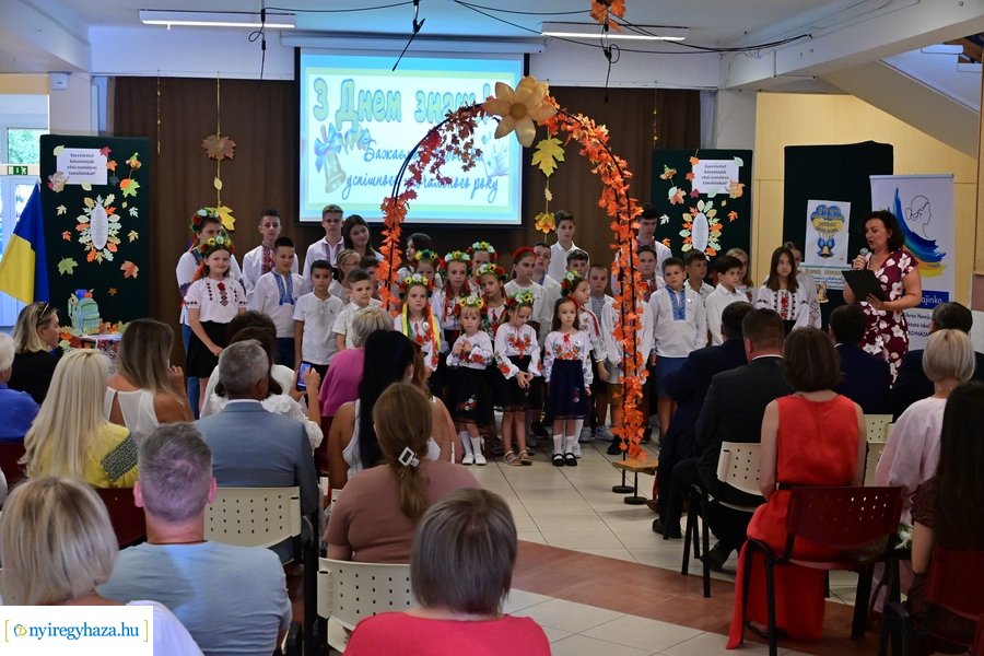 Ukrán tanévnyitó 2024 - Nyíregyháza