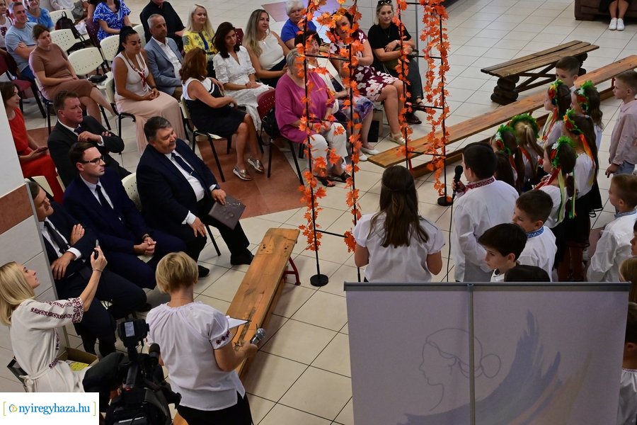 Ukrán tanévnyitó 2024 - Nyíregyháza