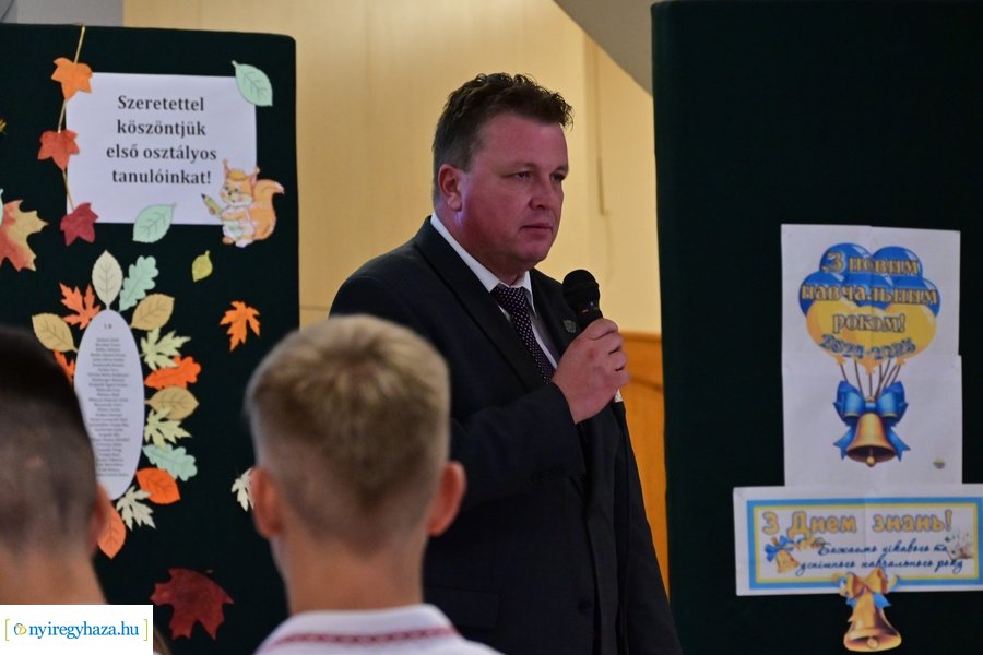 Ukrán tanévnyitó 2024 - Nyíregyháza